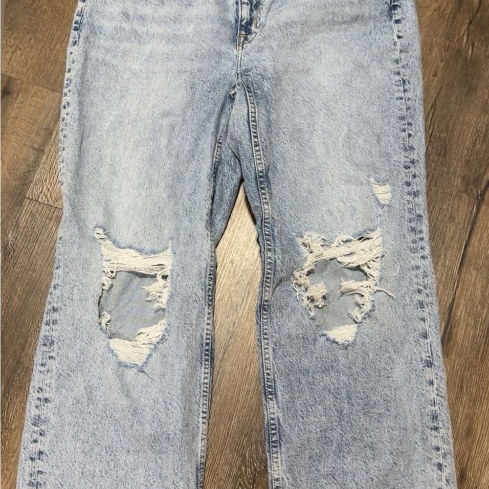 Distressed Light Blue Jeans